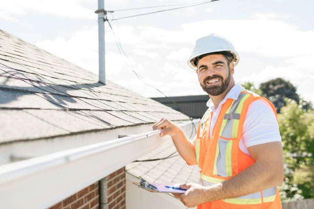 Best Roof Gutter Cleaning  in Ontario, OH